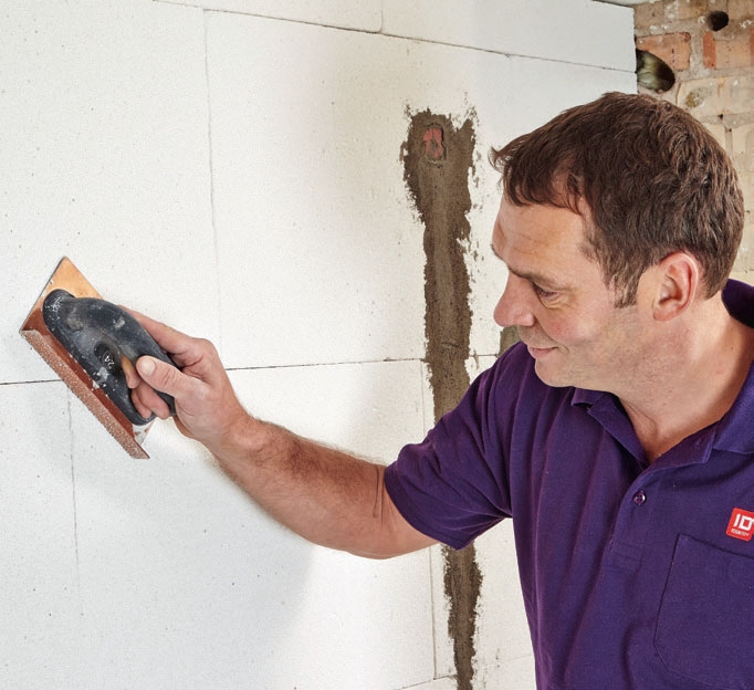 Kellarin eristäminen: Käy seinä lopuksi läpi