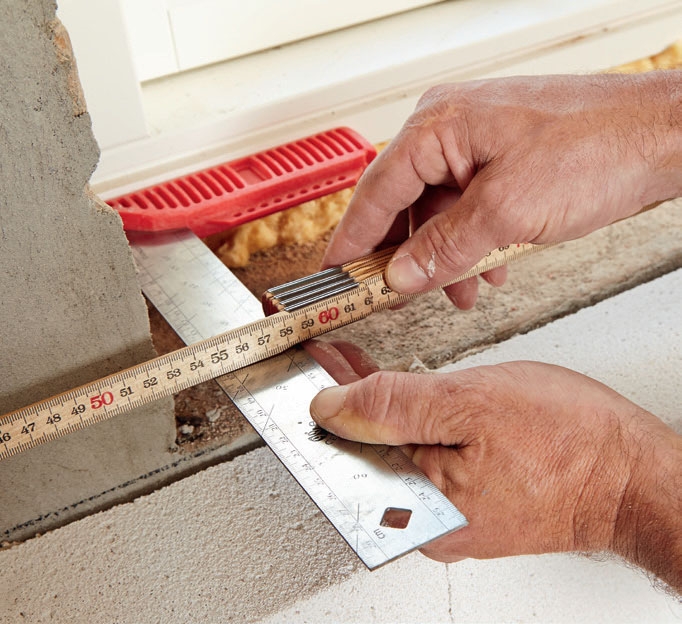 Isolere kjellervegg: Mål opp rundt vinduer og dører