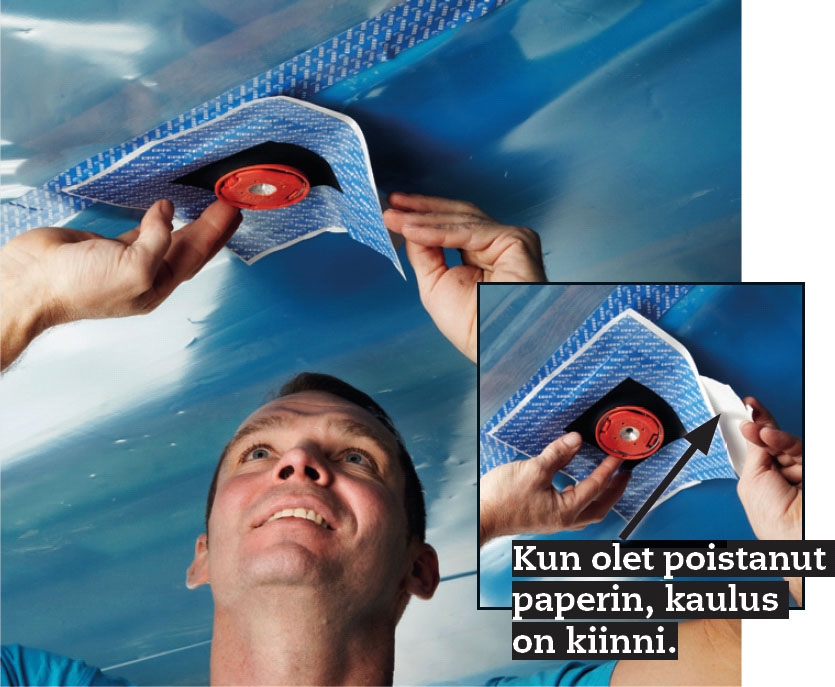 Kipsilevykatto: Kattorasiat tuodaan muovin läpi