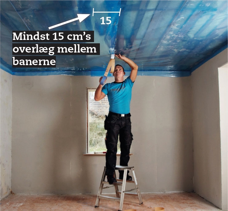 Opsætning af gipsloft: Den næste foliebane sættes op