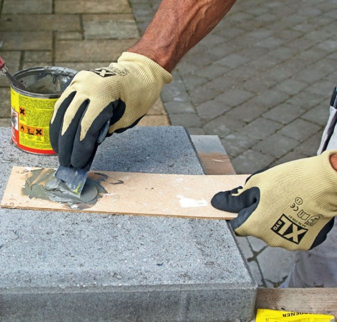 Poleret beton: Bland en portion kemisk metal