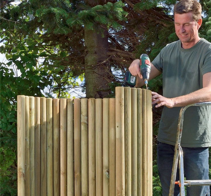 Den sista vägsektionen förankras på utedusch