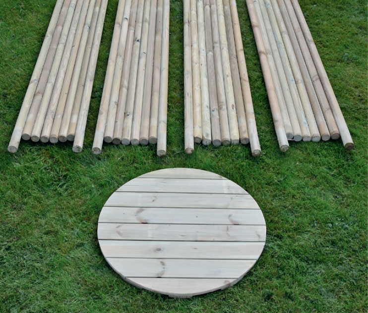 Bund og vægge til udendørs bruser er klar til samling