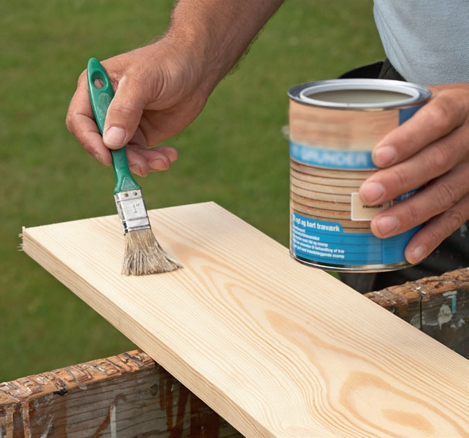 Sahaa palat katkaisu/jiirisahalla