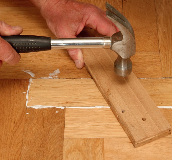 Udskiftning af stave i parketgulv