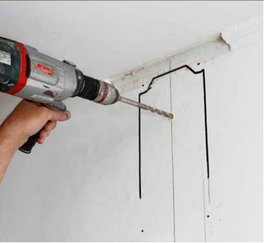 Hiljainen liesituuletin: Poraa seinään reikä keittiön puolelta