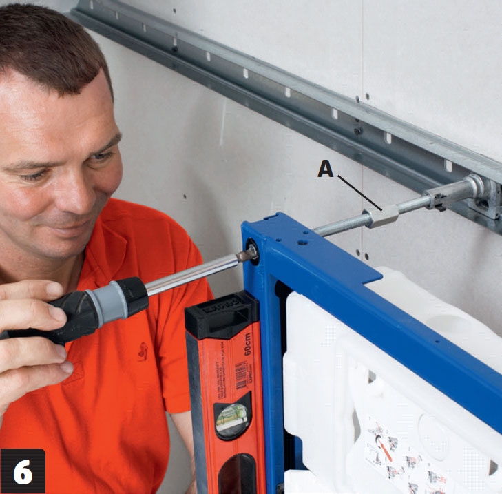 Væghængt toilet montering