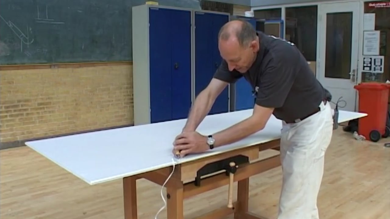 Äänieristys seinään