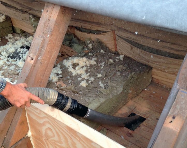 Träfiberisolering i skivor eller granulat