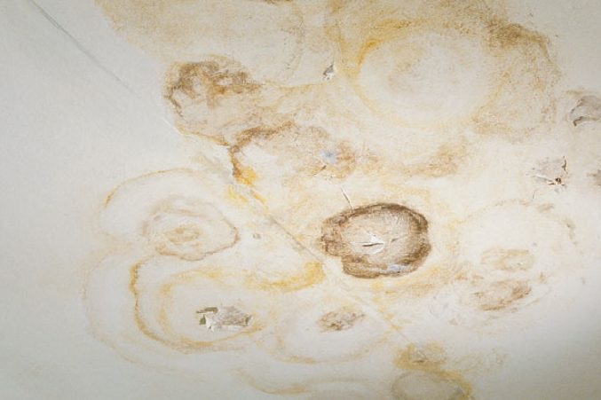 Pass alltid på sprekker i takkonstruksjonen