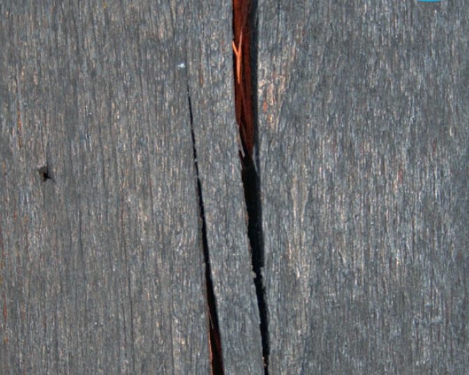 I utendørs tre tettes kun de største sprekkene