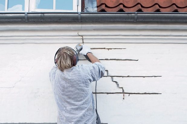 Tiiliseinän halkeamien syyt