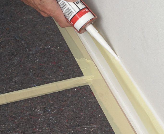 Revner i samlinger: Revner mellem væg og panel gør ikke skade