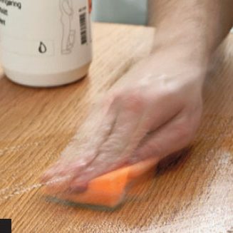 Keittiön ovet vanhoihin runkoihin