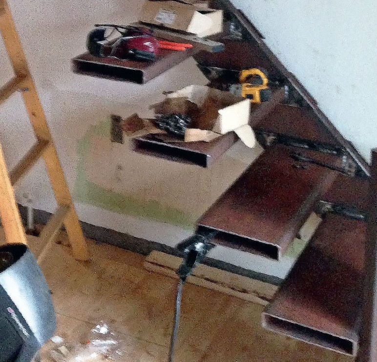 Leijuvat portaat: Teräspalkki on paikallaan