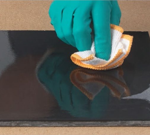 Sterke betongoverflater: Slik beskytter du effektivt