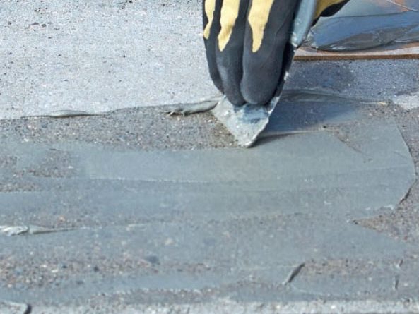 Stærke betonoverflader: Sådan beskytter du effektivt