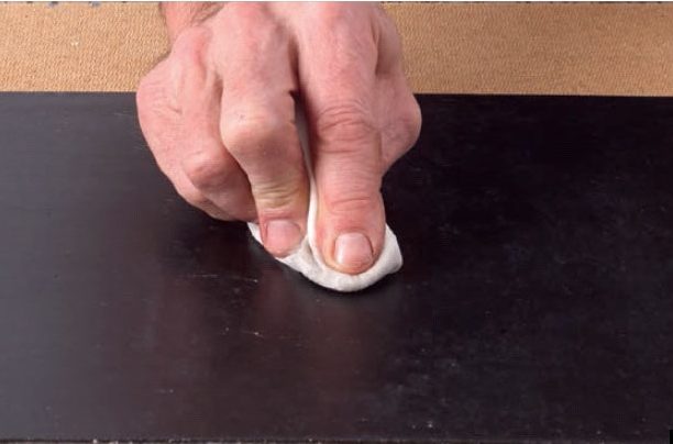 Stærke betonoverflader: Sådan beskytter du effektivt