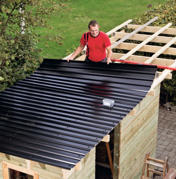 Stort Vedskjul: Alternativer til Taket