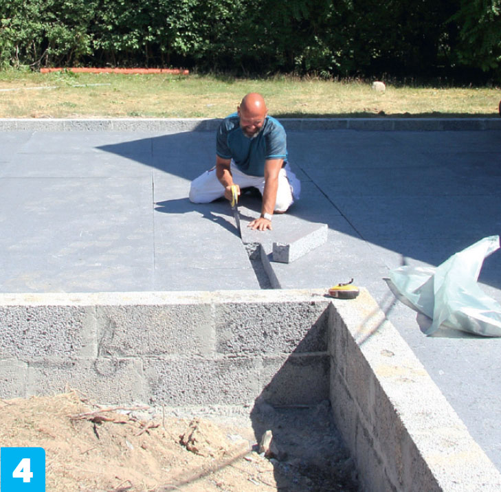 Tillbyggnad: Fundament