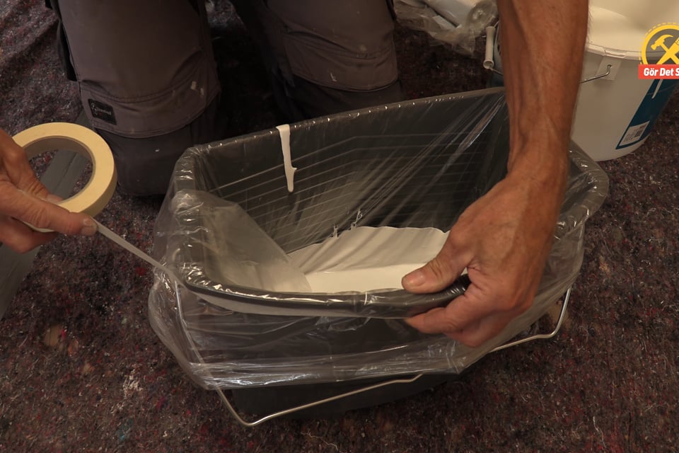 Enkel rengöring av målarhinken