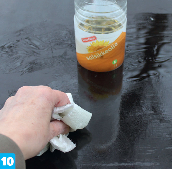 Terrazzo bänkskiva kök: Gjutformen smörjs med matolja