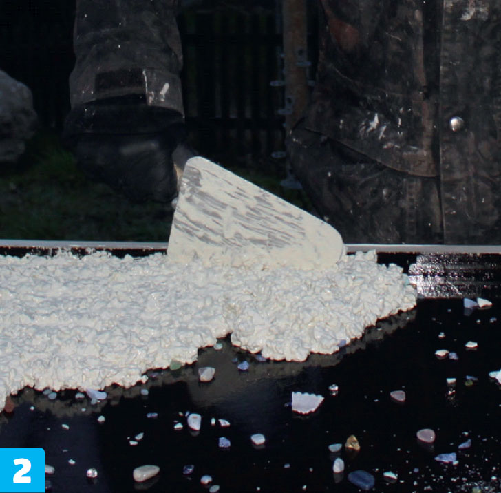 Terrazzo bänkskiva kök: Fyll formens botten med blandningen