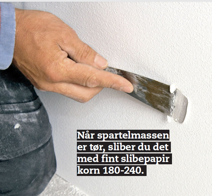 Lappe hul i gipsvæg