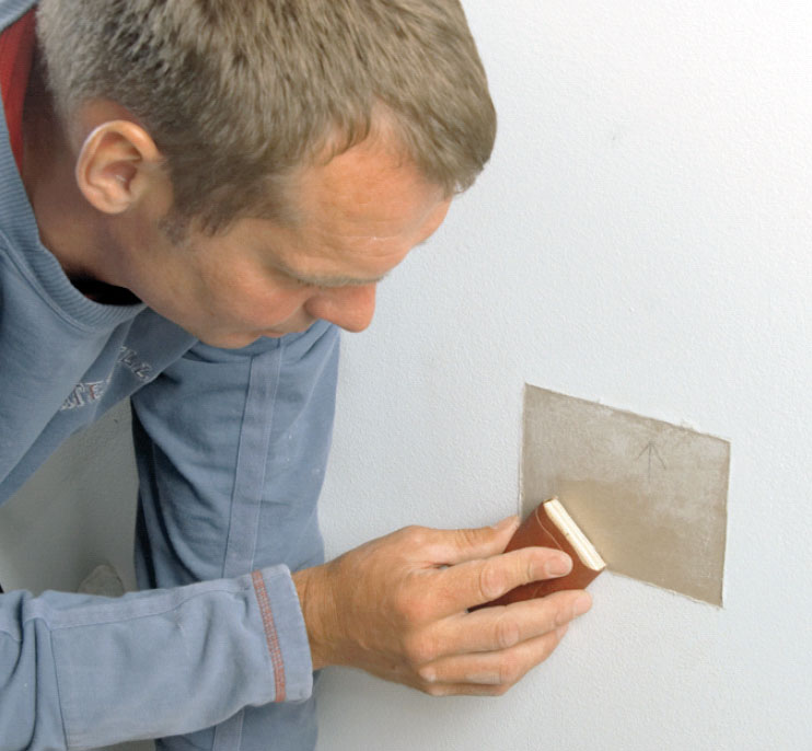 Slip overgangen mellom det nye stykket og gipsveggen