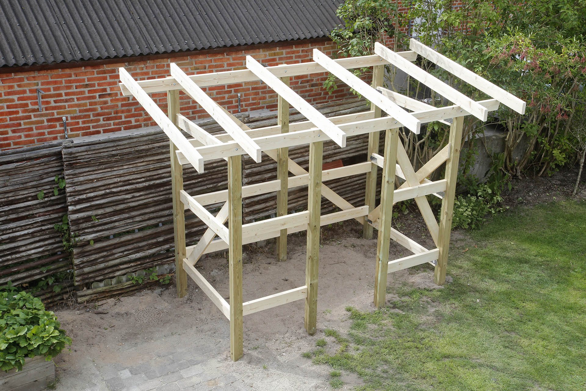 Bygge småbygninger: Sjekk reglene