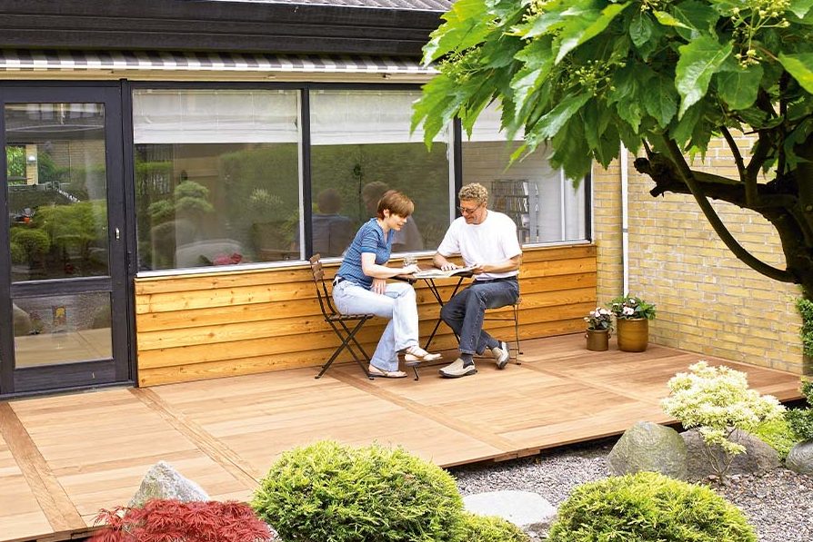 Sådan vælger du hårdttræ til terrassen