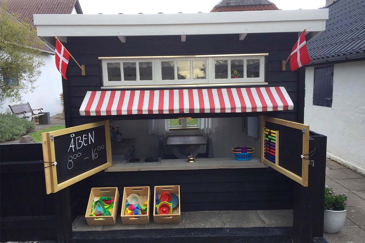 Vi besøger danmarks hyggeligste legehus