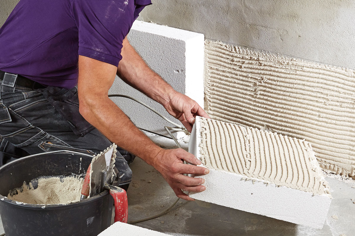 Hvordan isolerer jeg kældervæggene?