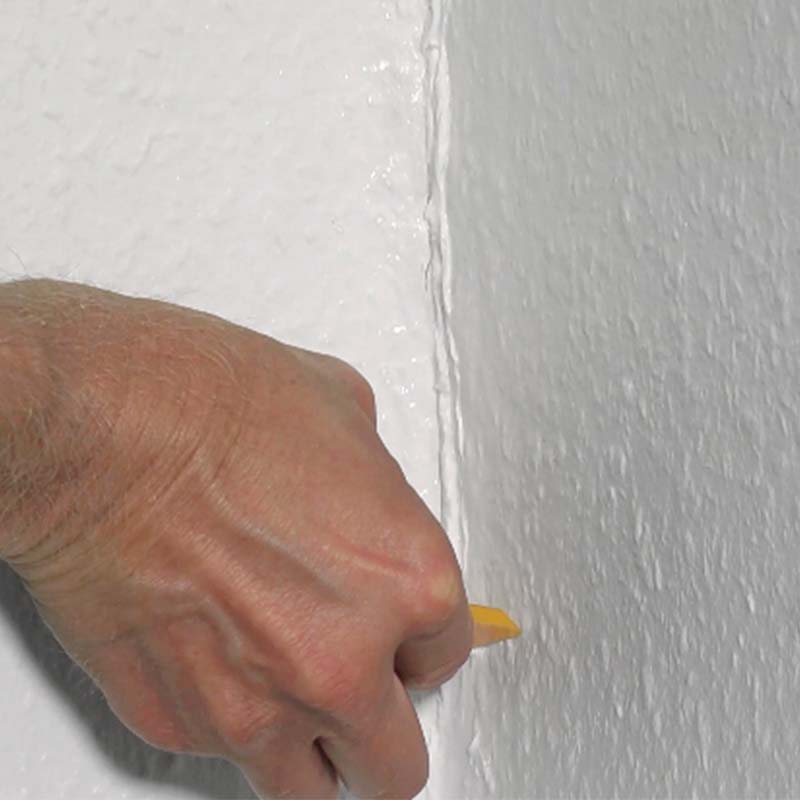 Tapetin korjaus liimaus