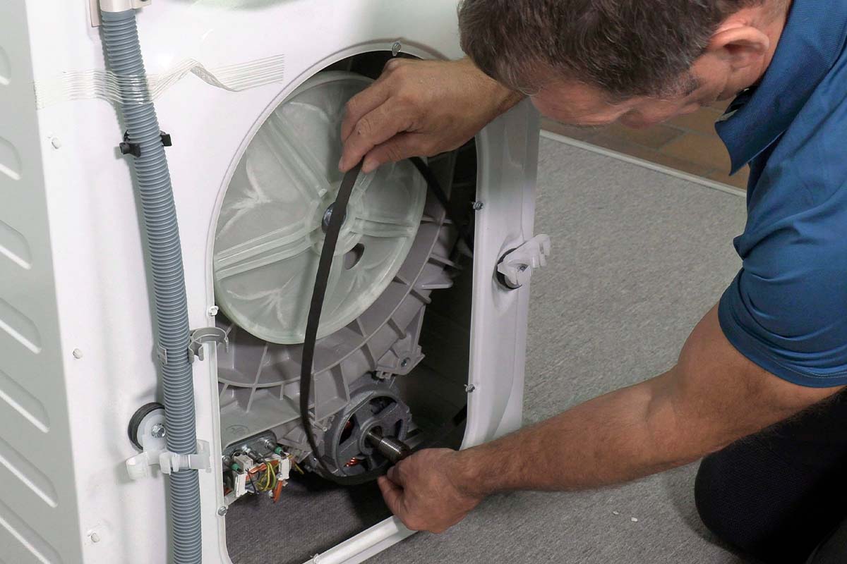 Pesukoneen rumpu ei pyöri