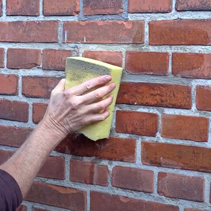 Huller i fuger murværk