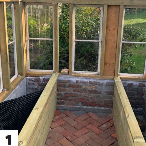 Drivhus af gamle vinduer