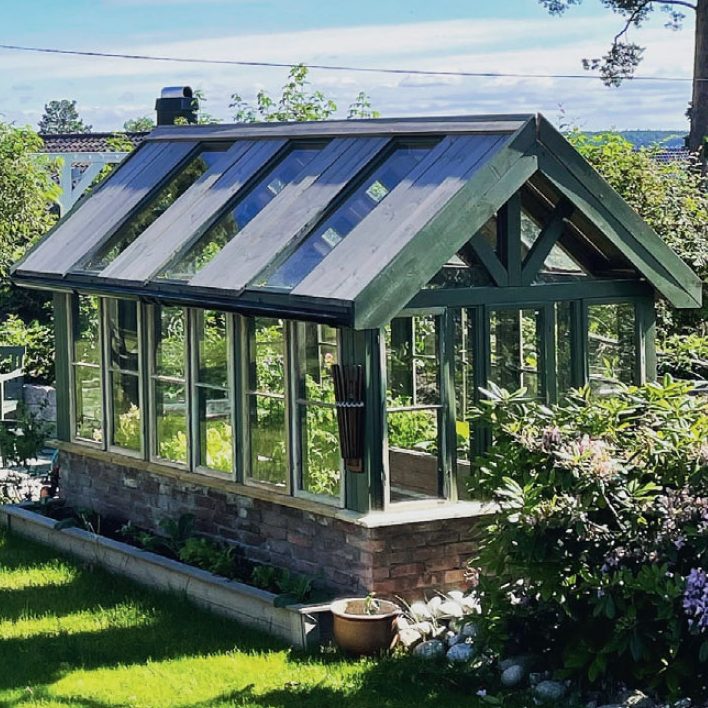 Drivhus av gamle vinduer