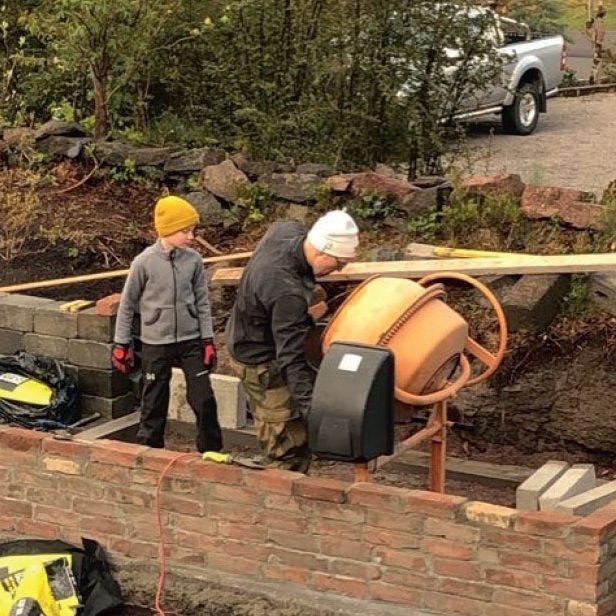 Kasvihuone vanhoista ikkunoista