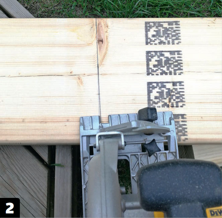 Enkel överbyggnad av terrassen