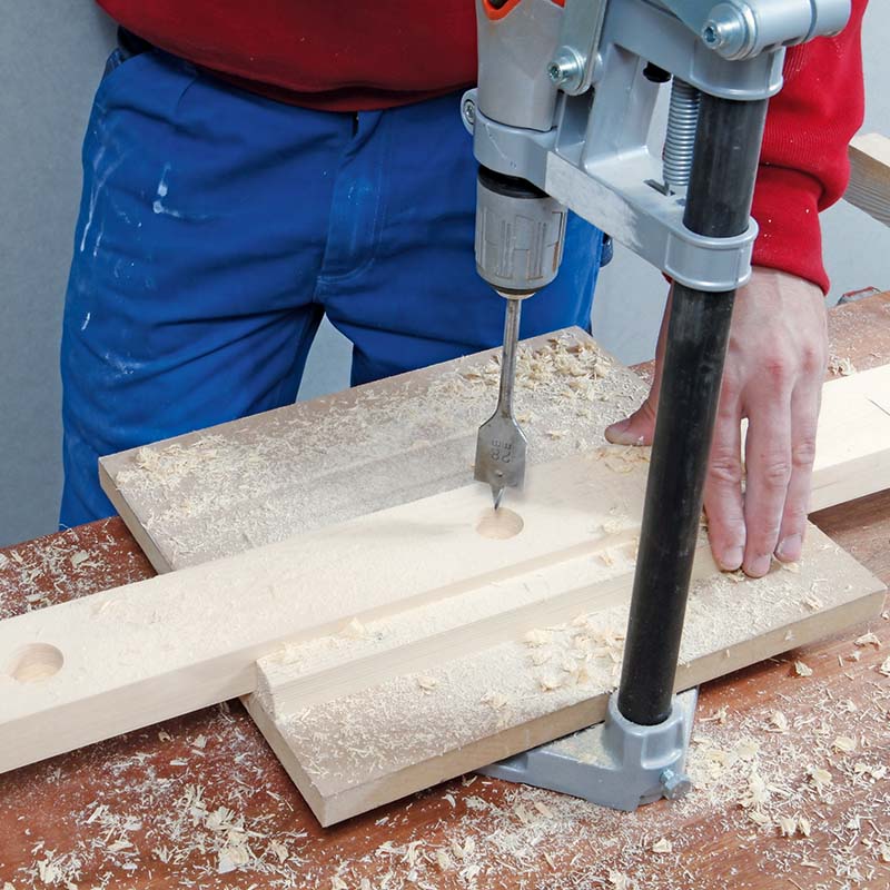 Trapp til hems: Bor hull til trinn