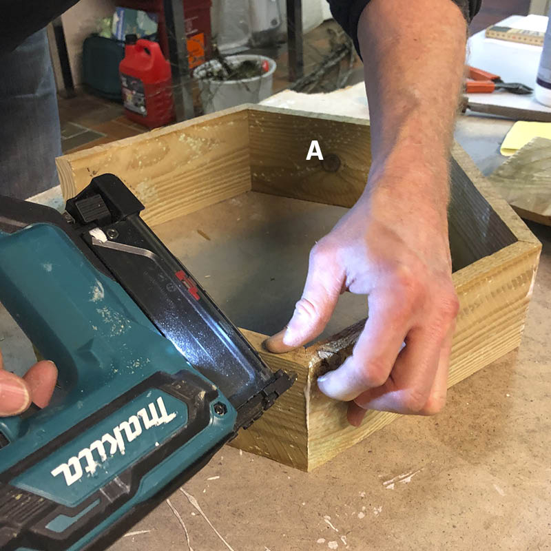 Hyönteishotelli ohje