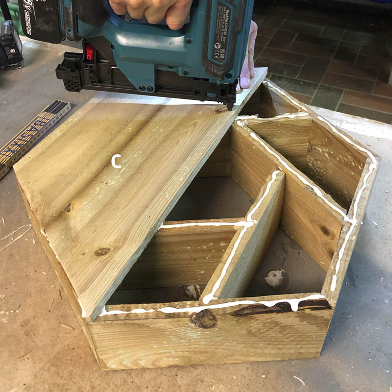 Hyönteishotelli ohje