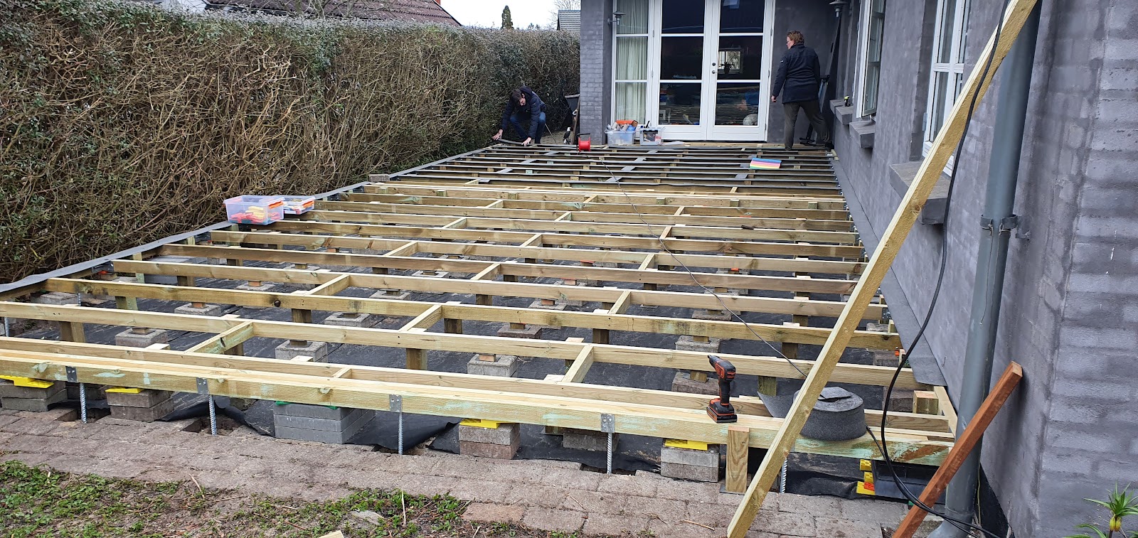 Træterasse på 11 x 5 meter