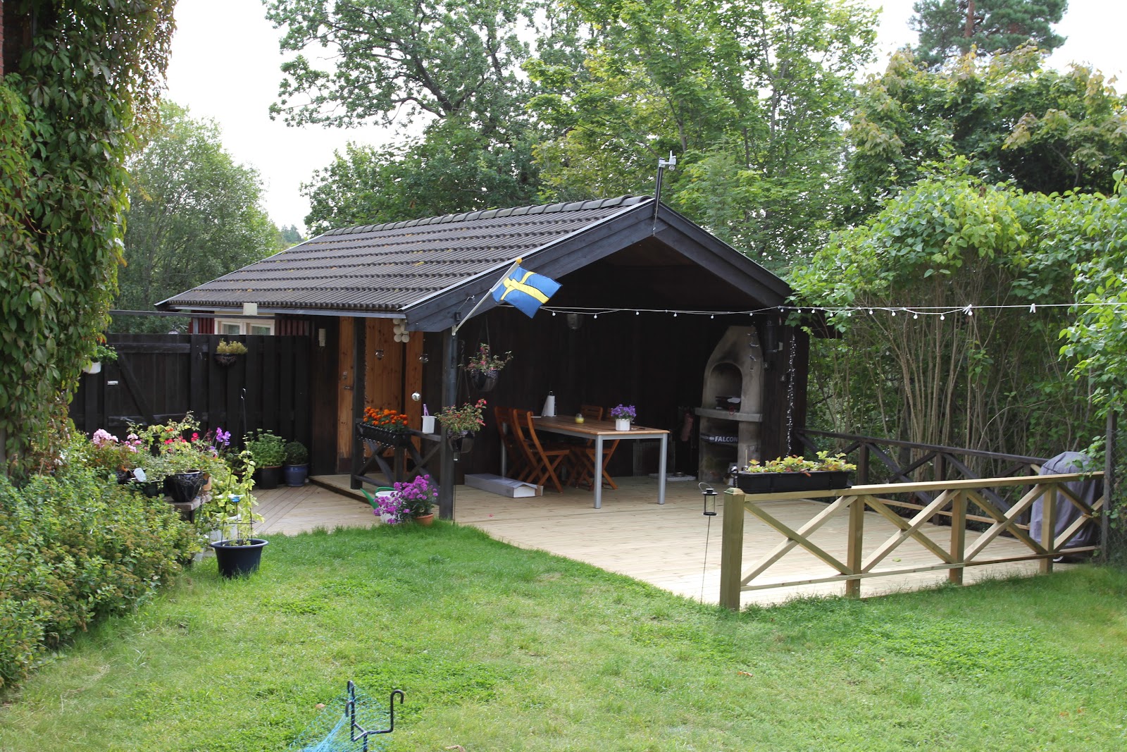 Forlængelse af træterrasse