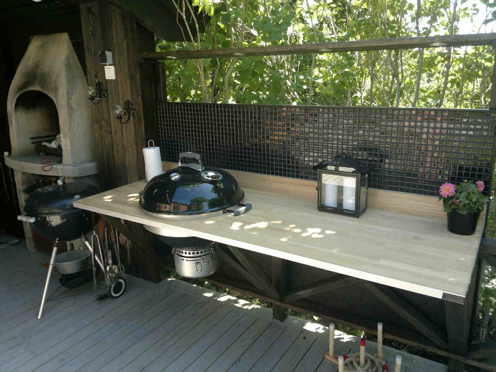 Forlængelse af træterrasse