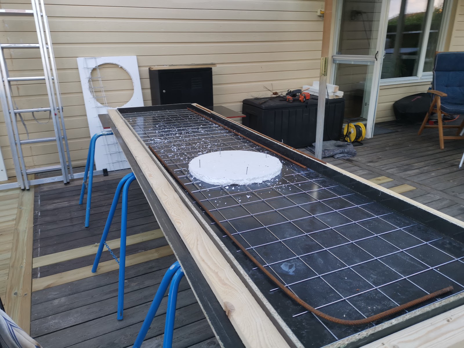 Betonbord til udekøkken