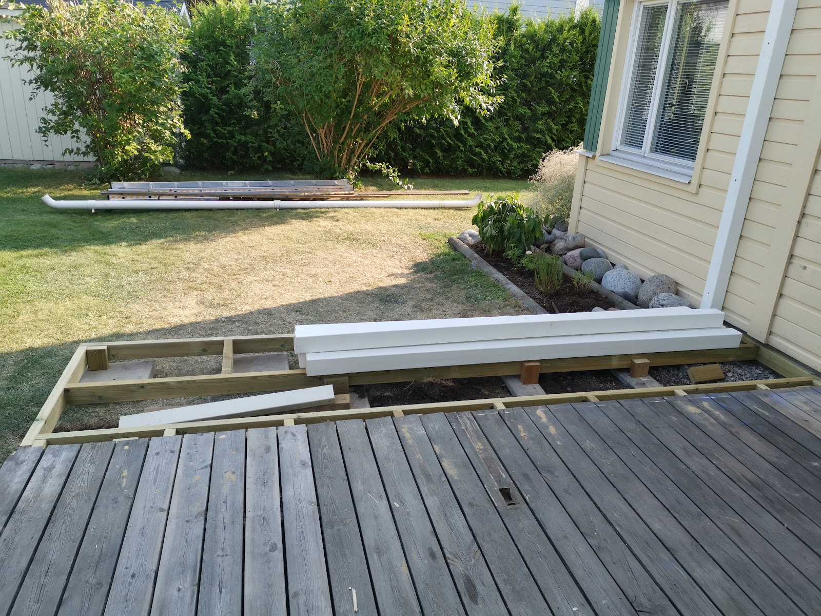 Betonbord til udekøkken