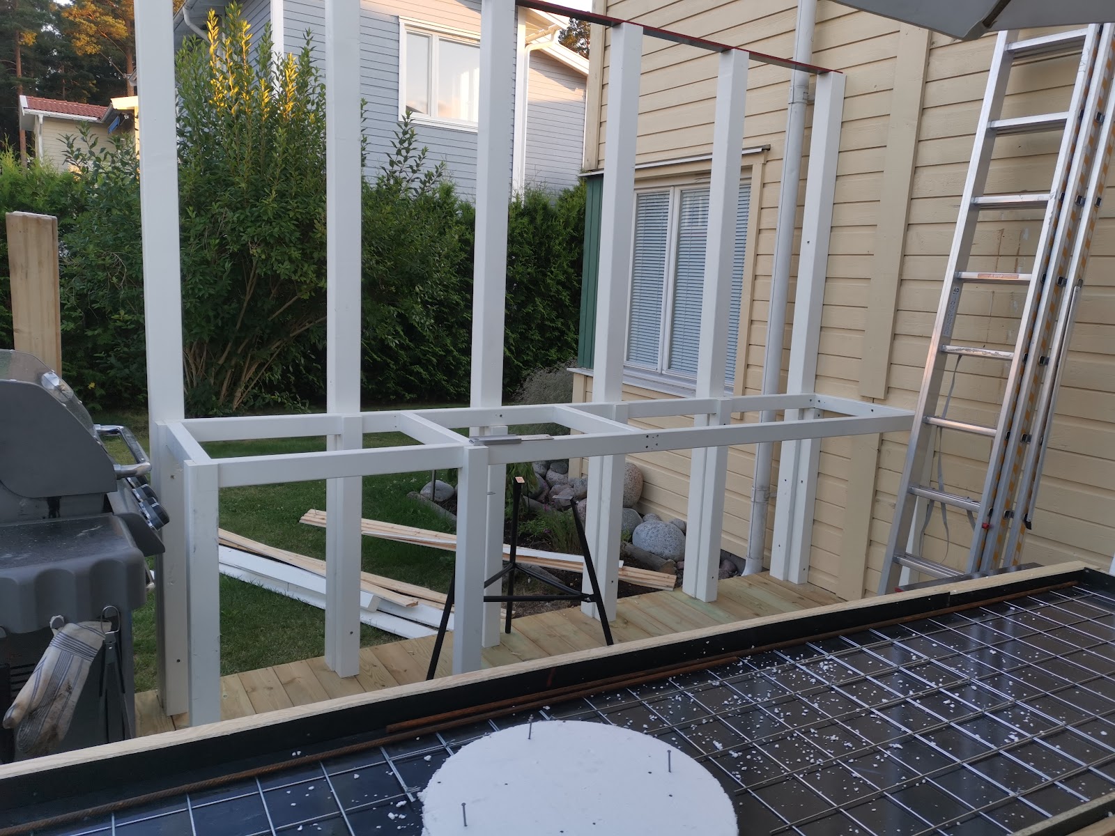 Betonbord til udekøkken