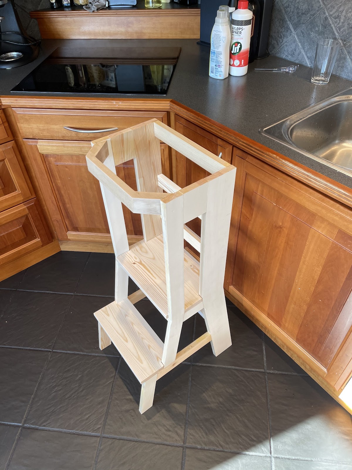 Køkkenhjælper til børn